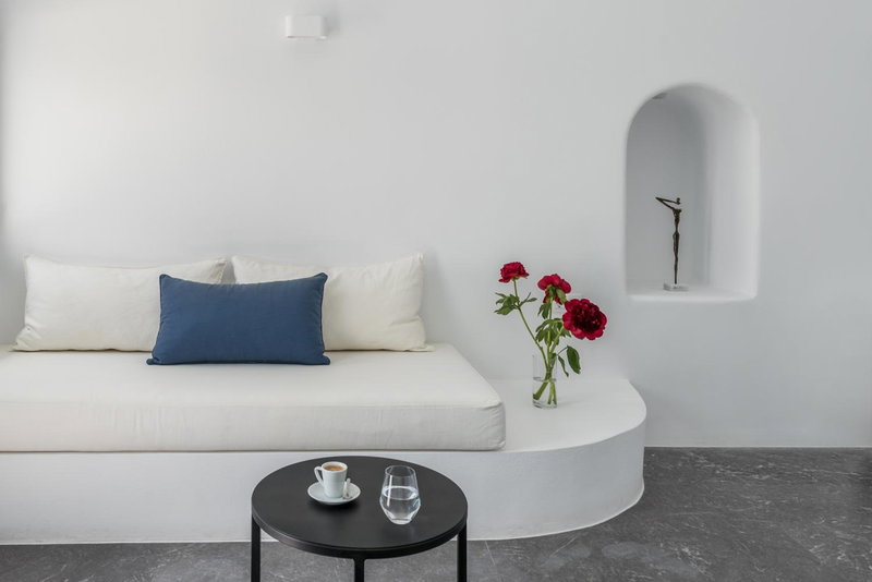 Chelidonia Luxury Suites, Oia, Greece
