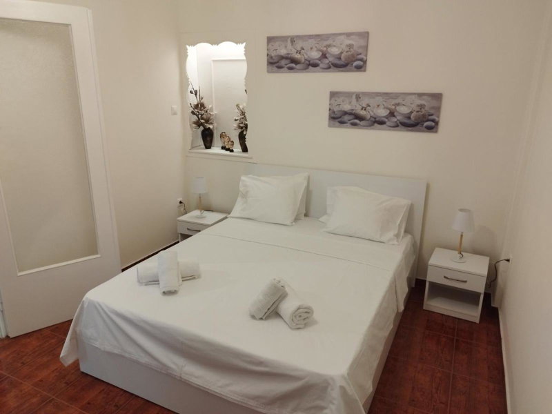 Zeus Apartment, Athens, Greece