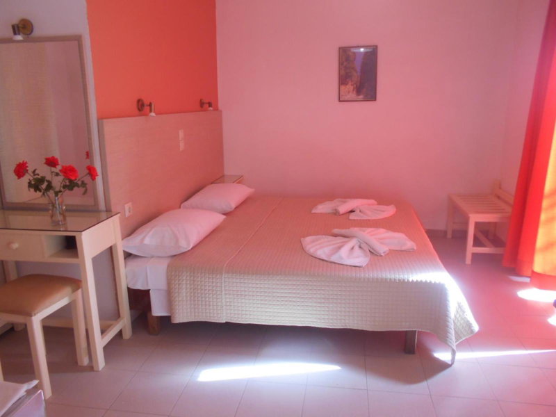 Ilona Apartments Chania, Kato Daratso, Greece