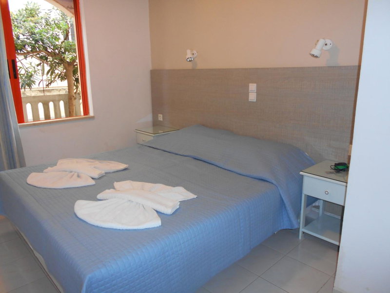 Ilona Apartments Chania, Kato Daratso, Greece