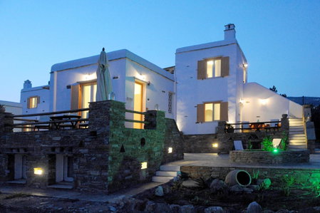 Aigaio Studios tinos, Tinos Town, Greece