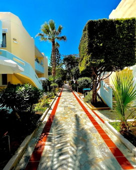 Mediterranea Apartments, Kato Daratso, Greece