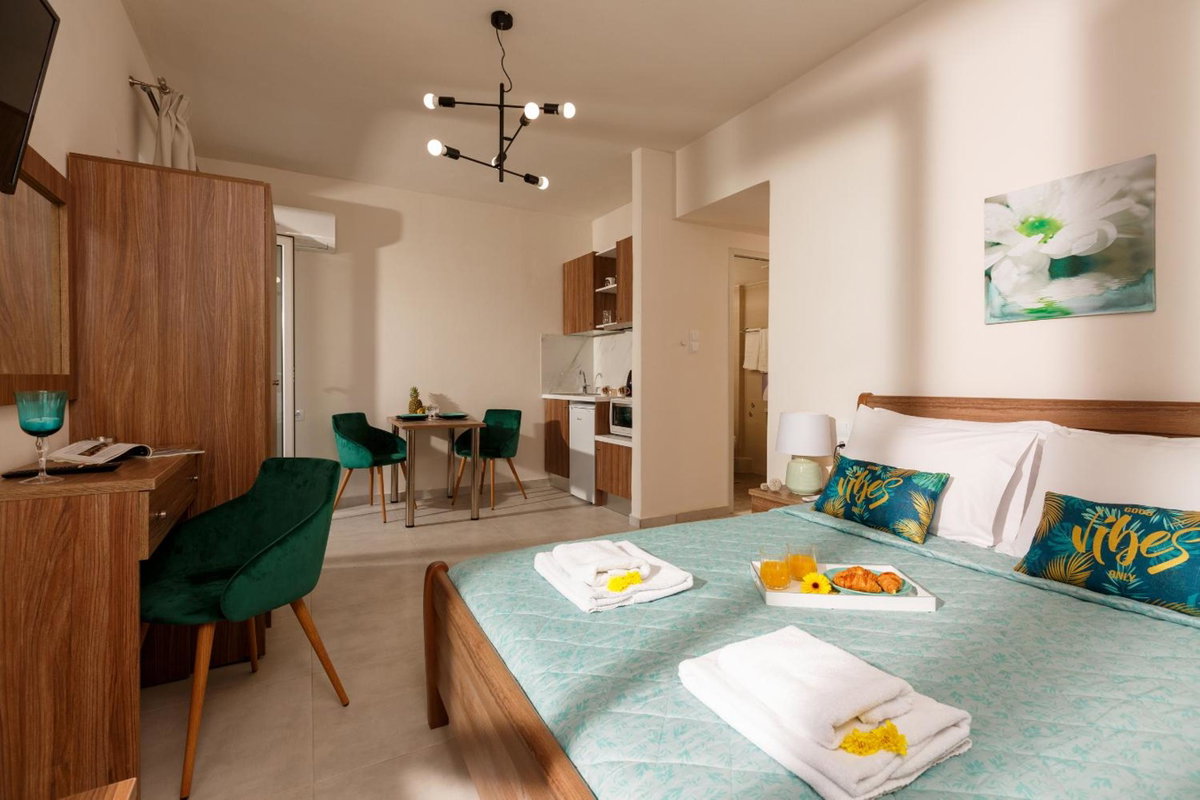 Asterion Luxury Studios Airport, Greece