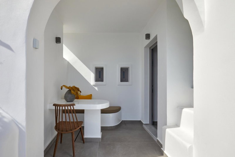 Allure Breeze Suites, Oia, Greece