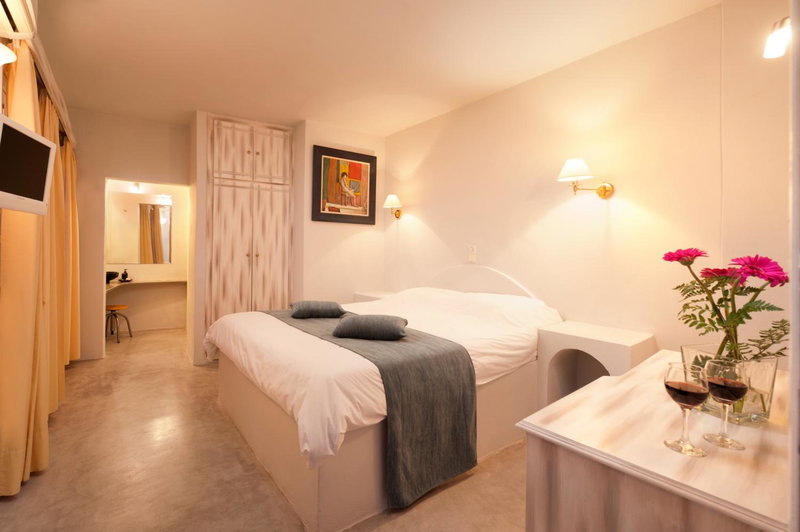 Regina Mare-Adults Only Hotel, Imerovigli, Greece