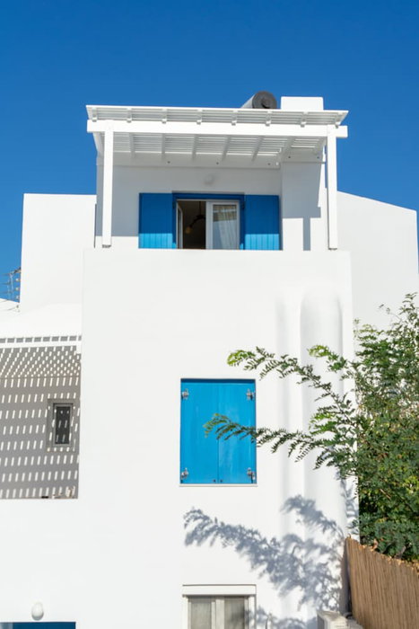 Livanios Studios, Milos, Greece