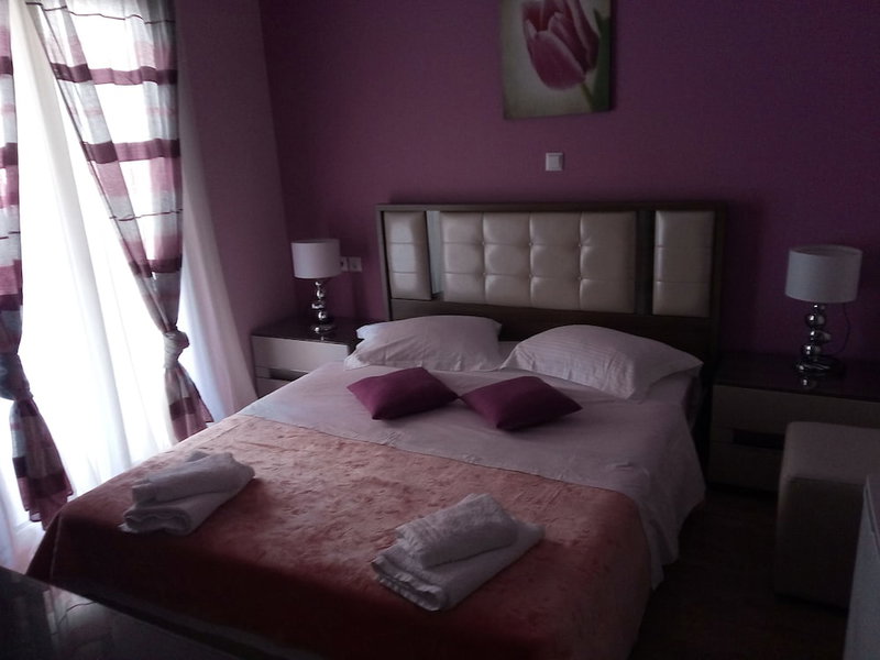 Paraskevi's Luxury Studios, Parga, Greece