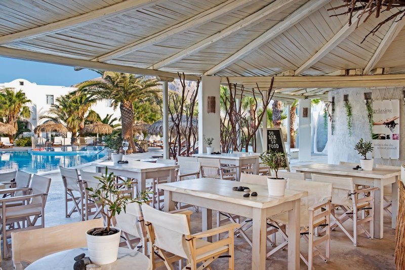 Atlantis Beach Villa, Perivolos, Greece