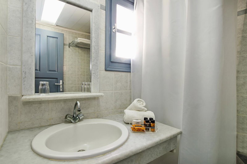 Atlantis Beach Villa, Perivolos, Greece