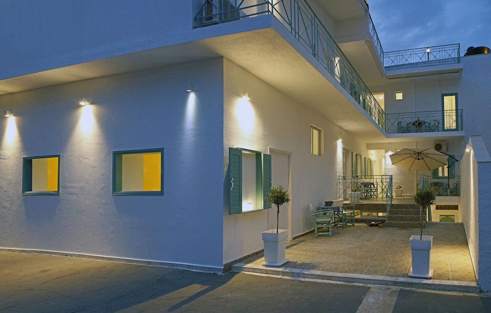 Hotel · Agistri Apartments, Agistri