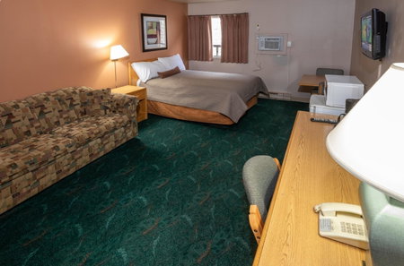 Keystone Motor Inn, a Travelodge by Wyndham, Brandon, Canada