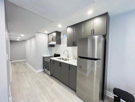 Beautiful Vacation Home near Toronto Airport, Mississauga, Canada