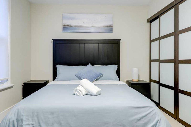 JstLikeHome - Central Suite, Ottawa, Canada