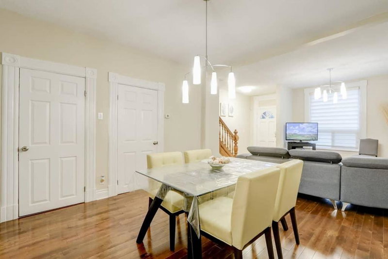 JstLikeHome - Central Suite, Ottawa, Canada