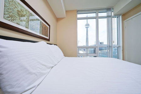 The Maple Boutique Suites, Toronto, Canada