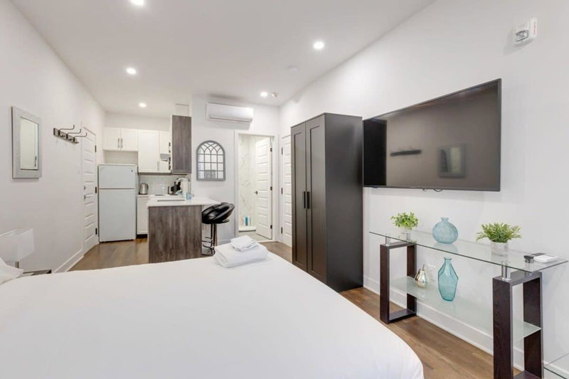Le Mile End by M11 - Modern & Comfy Studio, Montréal, Canada