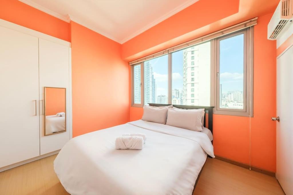 StayHere Burgos Circle 1 Bedroom Avant@Fort Gym, Philippines