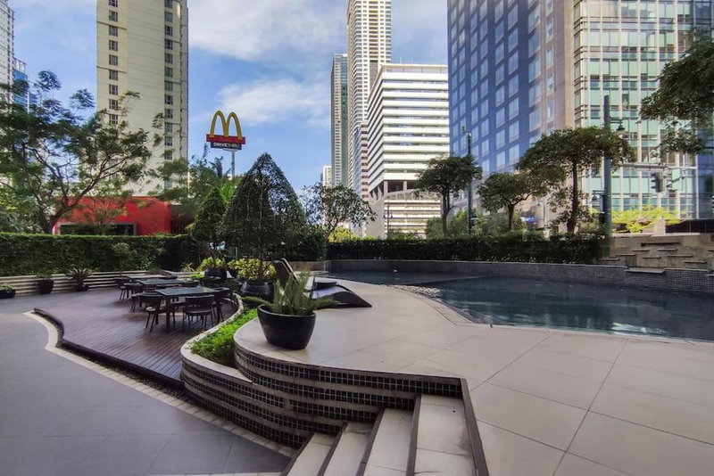 StayHere Burgos Circle 1 Bedroom Avant@Fort Gym, Manila, Philippines