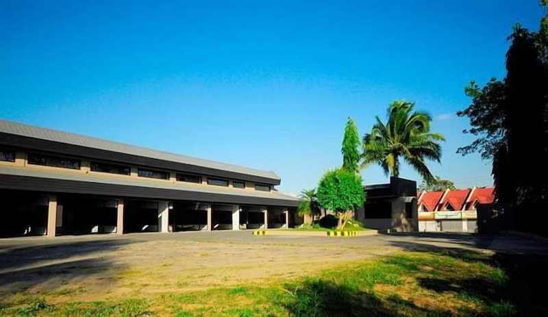 Kingsville Hotel, Cauayan, Philippines