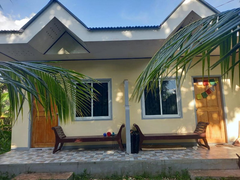 Anerose Homestay, San Juan, Philippines