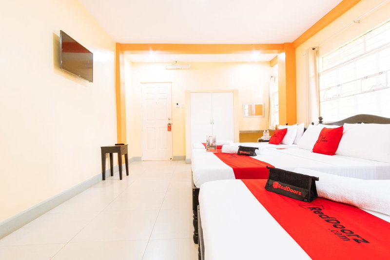 RedDoorz Premium @ Gabinete Road Palawan, Puerto Princesa City, Philippines