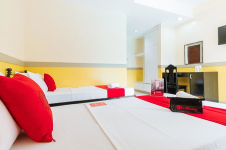 RedDoorz Premium @ Gabinete Road Palawan, Puerto Princesa City, Philippines