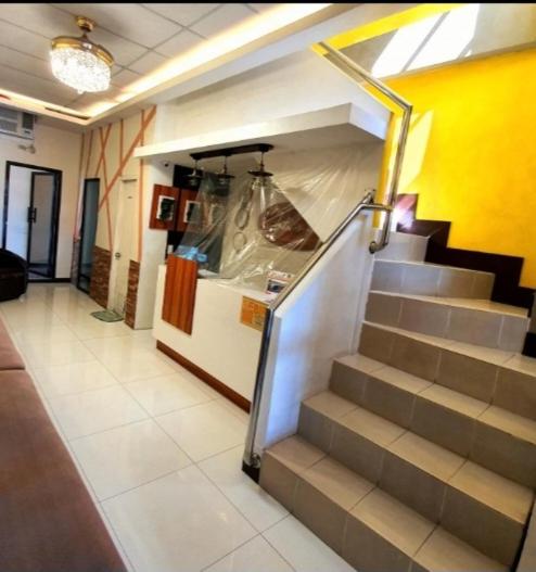 Anton's Inn, Balanga, Philippines