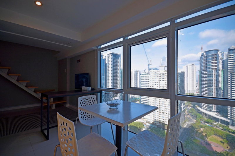 Victoria SOHO Suites, Manila, Philippines