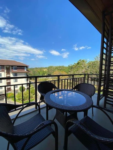 Anvaya Cove Penthouse Unit 10-2 BR., Morong, Philippines