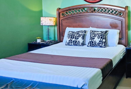 RedDoorz at Dream Haven Bed & Breakfast, Valencia, Philippines
