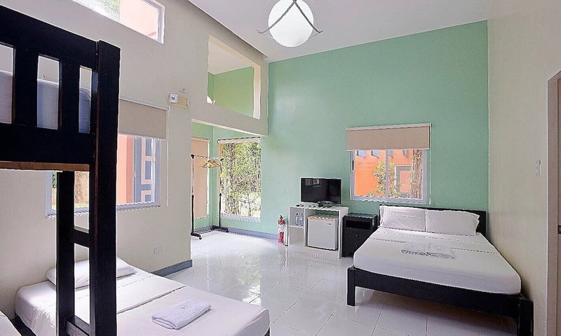 Momarco Forest Cove Resort And Hotel, Tanay, Philippines
