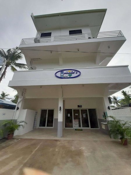 Arnold'S Hotel, Pooc, Philippines