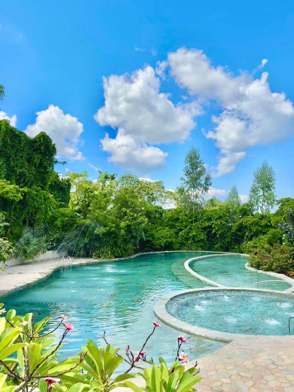 Hotel · The Vineyard at Tanauan, Tanauan
