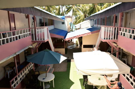 Boracay Morning Beach Resort by Cocotel - Fully Vaccinated Staff, Boracay, Philippines