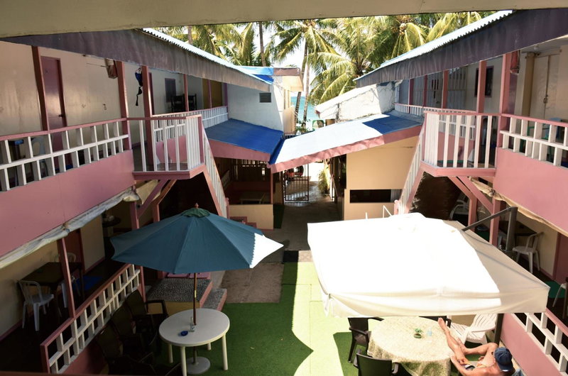 Boracay Morning Beach Resort by Cocotel - Fully Vaccinated Staff, Boracay, Philippines