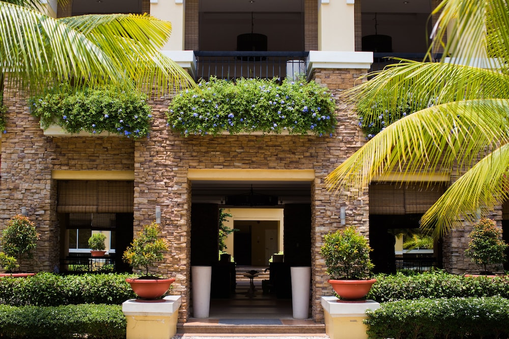 San Remo Oasis Serviced Apartments, Philippines