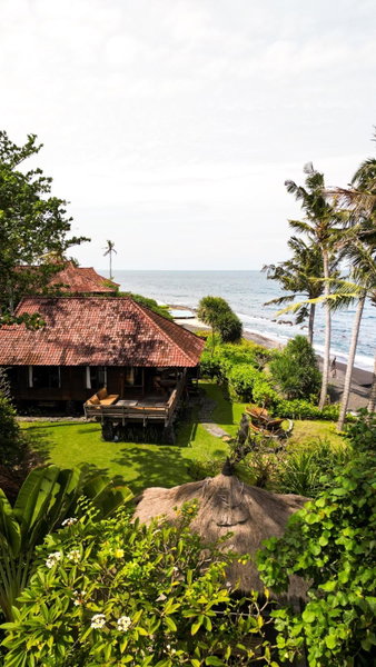Secret Moon Beach House, Jasri, Indonesia