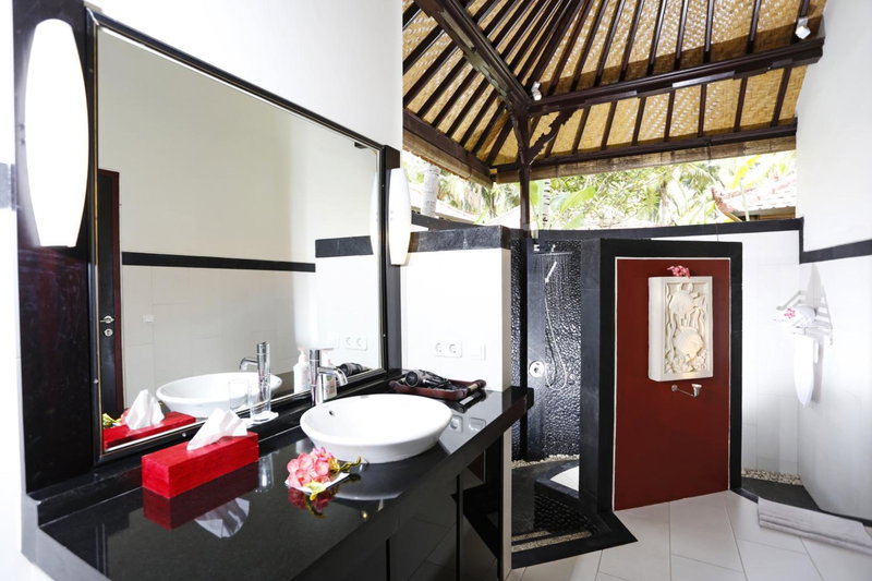 Teluk Karang Dive & Spa Resort, Tejakula, Indonesia