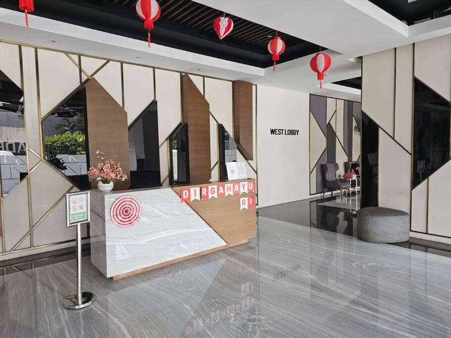 Hotel · Green Sedayu Apartment Deluxe by Ellison, Jakarta