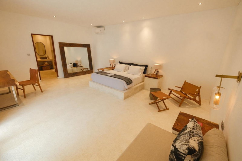 Ubud Luxury 2-Bedroom Villa with Private Pool and BBQ - Serene Escape!, Ubud, Indonesia