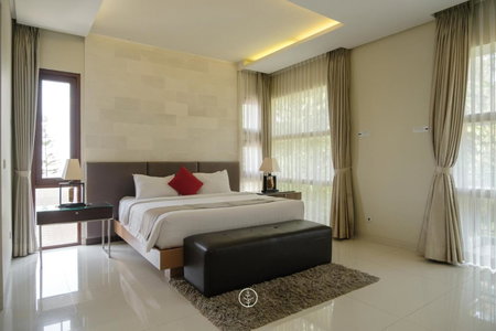 Morning Glory Mountain View Villa 4 Bedrooms With a Private Heated Swimming Pool, Bandung, Indonesia
