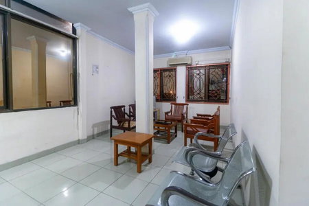 RedDoorz Plus near WTC Batanghari Mall, Tanjungjohor, Indonesia