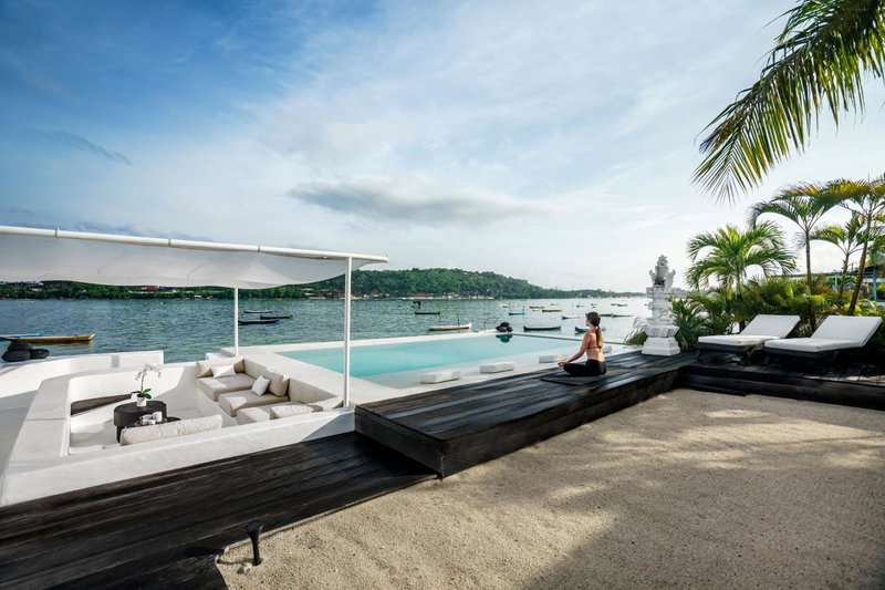 Villa Lagoon - Elegant & Absolute BeachFront in Nusa Ceningan, Nusa Lembongan, Indonesia