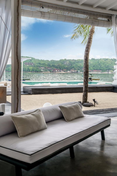 Villa Lagoon - Elegant & Absolute BeachFront in Nusa Ceningan, Nusa Lembongan, Indonesia