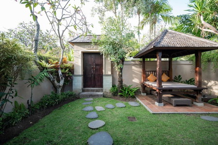 Aldeoz Grand Kancana Villas Resort Bali, Seminyak, Indonesia