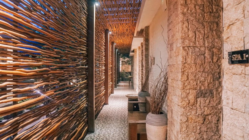 Aldeoz Grand Kancana Villas Resort Bali, Seminyak, Indonesia