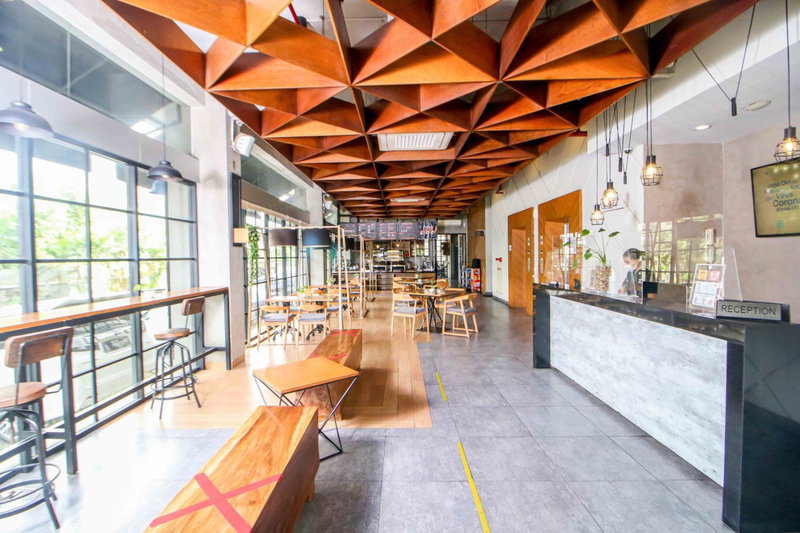 Cleo Hotel Jemursari Surabaya, Surabaya, Indonesia