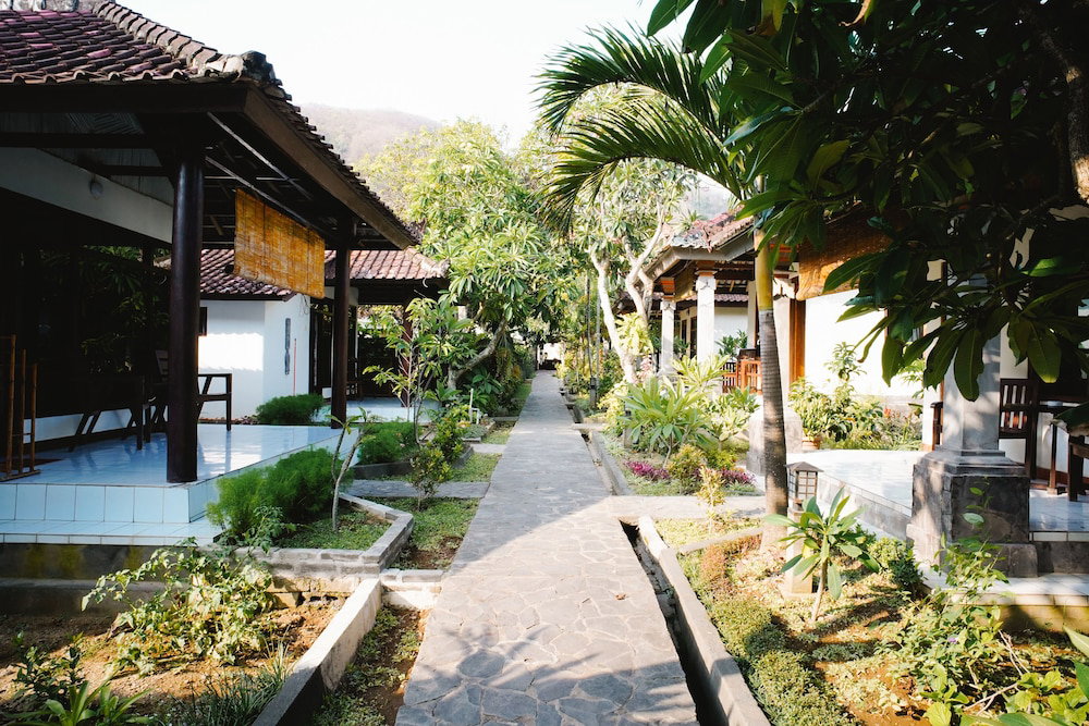 Temple Cafe & Seaside Cottages, Indonésie
