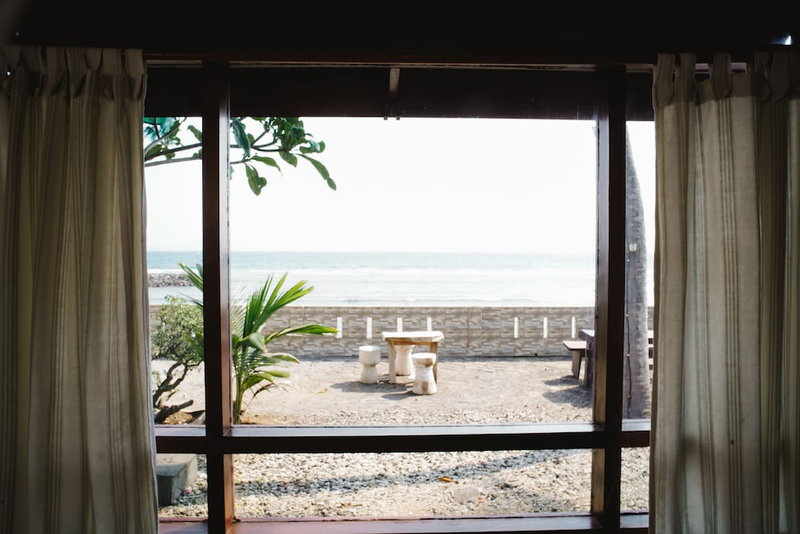 Temple Cafe & Seaside Cottages, Karangasem, Indonesia