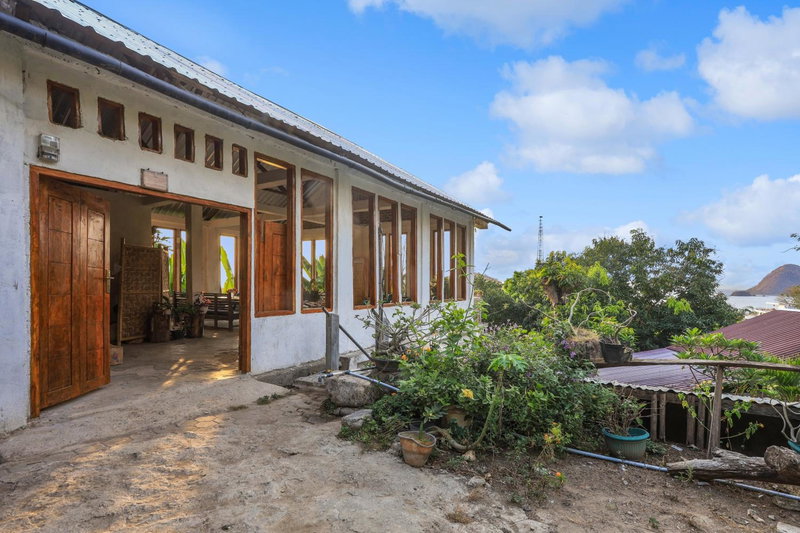 Palulu Garden Homestay, Labuan Bajo, Indonesia